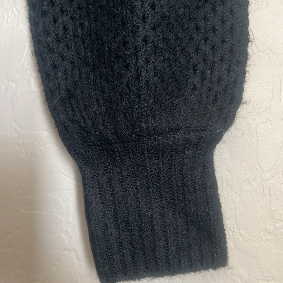 Vince Camuto Drop-Shoulder Turtleneck Sweater in Rich Black M - Picture 5 of 8